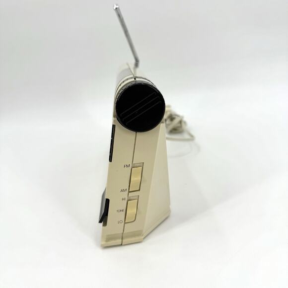 Vintage GE Kitchen Campaign AM/FM Radio With Digital Clock 7-4208B Tested - Picture 3 of 15